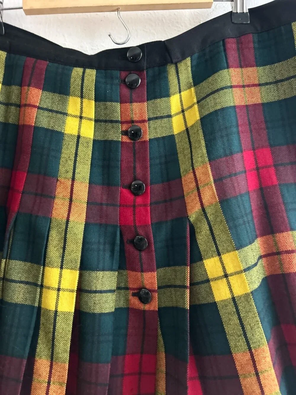 Vintage‎ Escada Tartan Buchanan Plaid Button Down Wool School Girl Skirt